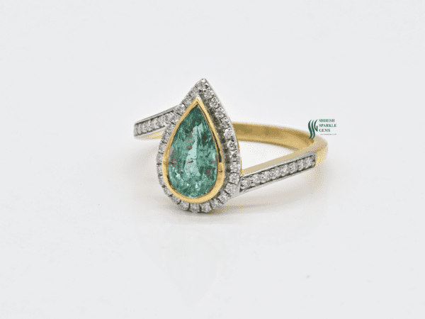 Natural Emerald Engagement Ring