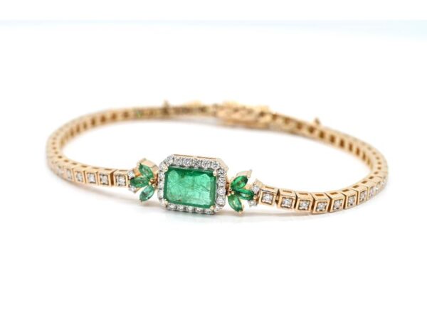 Emerald diamond tennis bracelet