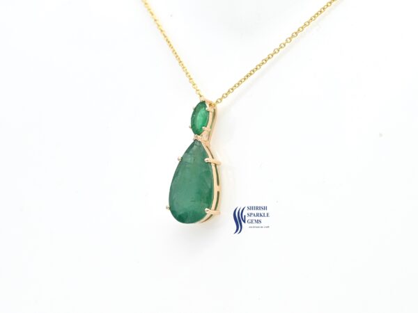 14K Pear Natural Emerald Pendent