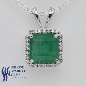NATURAL EMERALD DIAMOND PENDANT