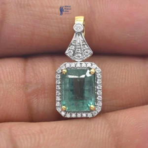 Natural Emerald Diamond Pendent
