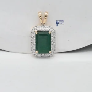 Natural emerald Diamond Pendant